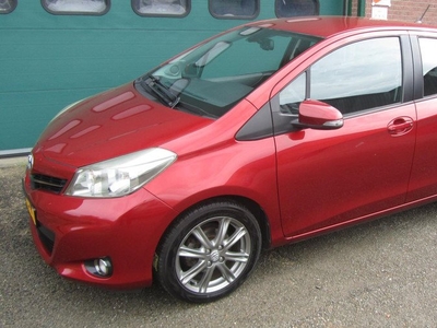 Toyota Yaris 1.3 VVT-i Dynamic