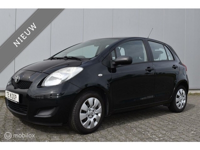 Toyota Yaris 1.3 VVTi Cool