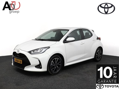 Toyota Yaris 1.5 VVT-i Dynamic Navigatie Adaptive