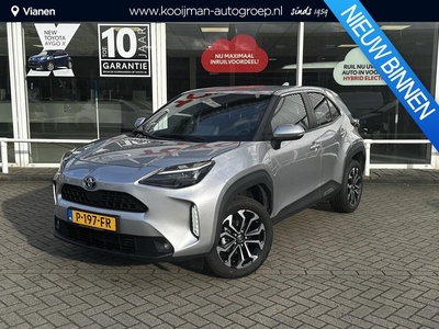 Toyota Yaris Cross 1.5 Hybrid First Edition NL Auto 1e eigenaar slechts 19827 KM Veel opties en hoge instap o.a. Draadloze carplay