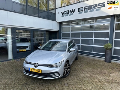 Volkswagen Golf 1.0 eTSI Life