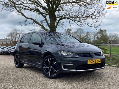 Volkswagen Golf 1.4 TSI GTE Cruise + Clima + Navi nu €