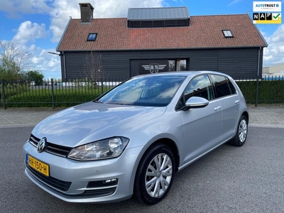 Volkswagen Golf 1.6 TDI COMFORTLINE AIRCO/ECC NAVI PDC