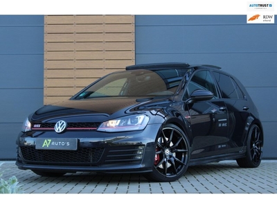 Volkswagen GOLF 2.0 TSI GTI