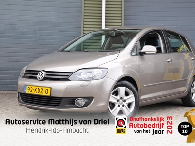 Volkswagen Golf Plus 1.4 TSI Comfortline, Trekhaak, Parkeersensoren, Cruise-control en Climate-control.