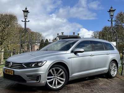 Volkswagen Passat GTE Highline | 1E EIGENAAR! | DEALER OH!