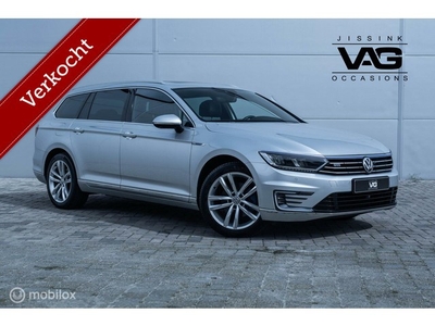 Volkswagen Passat Variant 1.4TSi GTE Highline Pano Leder