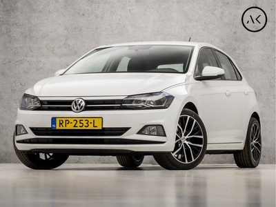 Volkswagen Polo 1.0 Sportline (APPLE CARPLAY, GROOT NAVI, LM VELGEN, SPORTSTOELEN, LED ACHTERLICHTEN, CRUISE, ELEK PAKKET, NIEUWSTAAT)