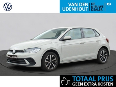 Volkswagen Polo 1.0 TSI 95pk Life / Navigatie via Apple Carplay / Parkeersensoren / Adaptive Cruise Control