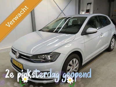 Volkswagen Polo 1.0 TSI Comfortline Business | Navi |