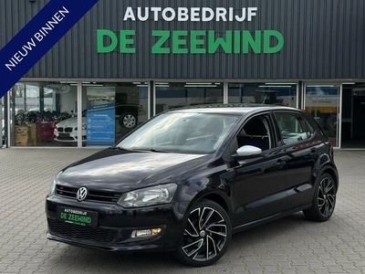 Volkswagen Polo 1.2 sport5DApple car playnieuw APK