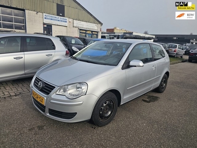 Volkswagen Polo 1.4-16V Turijn Airco Bj:2006 NAP!