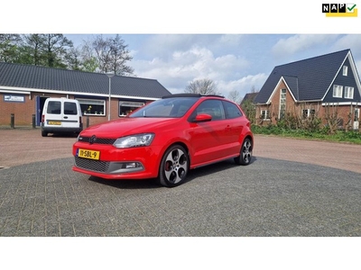 Volkswagen Polo 1.4 TSI GTI Automaat Panorama Dak.