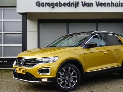 Volkswagen T-Roc 1.5 TSI 150pk DSG Sport Pano.Dak LED Virtual Cockpit 18inch LM Navi A-Camera 68581km! *Kurkuma Yellow* 1e Eigenaar!