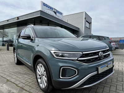 Volkswagen T-Roc 1.5 TSI Style Massage IQ Light