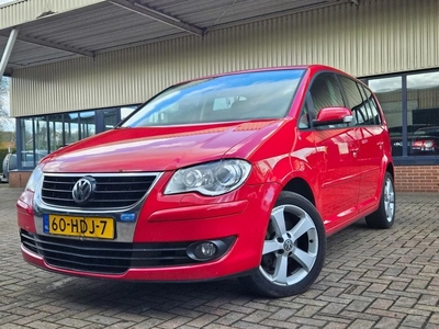 Volkswagen Touran 2.0 TDI Comfortline Automaat (bj 2009)