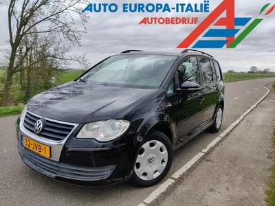 Volkswagen Touran 7 persoons Automaat Comfortline Leder