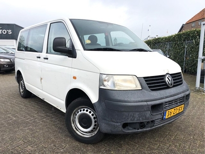 Volkswagen Transporter Kombi 1.9TDI 300 9 PERSOONS Baseline