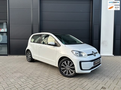 Volkswagen UP! 1.0 BMT high up! PANO AIRCO