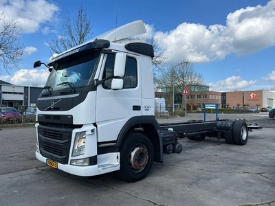 Volvo FM 330 4X2 EURO 6 CHASSIS + DHOLLANDIA (bj 2016)