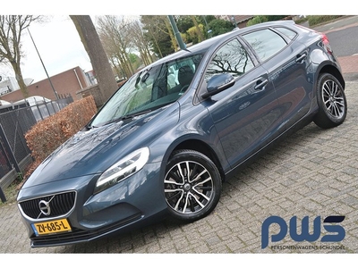 Volvo V40 1.5 T2 Polar+ Navi / Cruise / PDC / Full Led /