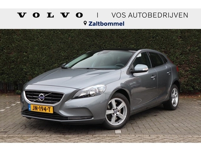 Volvo V40 2.0 T2 Momentum Panoramadak Stoelverwarming