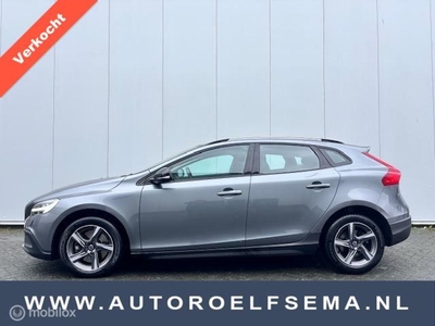 Volvo V40 Cross Country 1.5 T3 Momentum Trekhaak