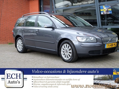 Volvo V50 2.4 140 pk Kinetic, Cruise Control, Airco, Trekhaak