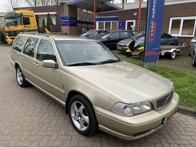 Volvo V70 2.5 10V 140 PK Luxury-Line Automaat (bj 1998)