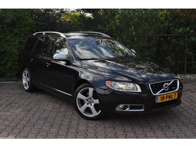 Volvo V70 R-DesignClimaNaviTrekhaak (bj 2011)