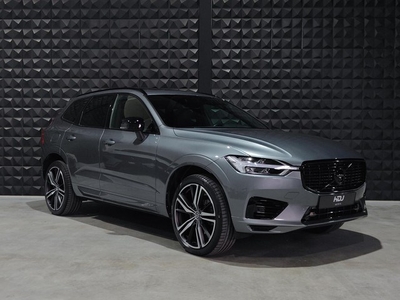 Volvo XC60 2.0 Recharge T6 AWD R-Design PANO HUD