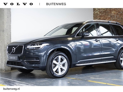 Volvo XC90 T8 Automaat Twin Engine AWD Momentum | Dealer onderhouden | Schuifkantel/dak | Stoelverwarming | Parkeersensoren | Polestar Engineered | Wegklapbare trekhaak | 7-zitplaatsen | Navigatie | Lederen bekleding