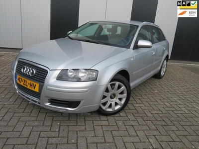 Audi A3 Sportback 1.6 Attraction Pro Line