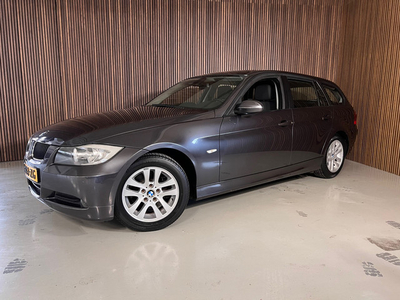 BMW 3-serie Touring 318i - Lage KM stand - eerste eigenaar - complete historie