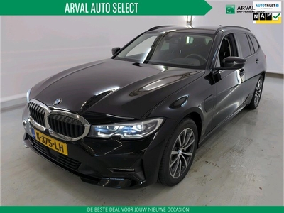 BMW 3-serie Touring 330e eDrive Edition Leer Camera