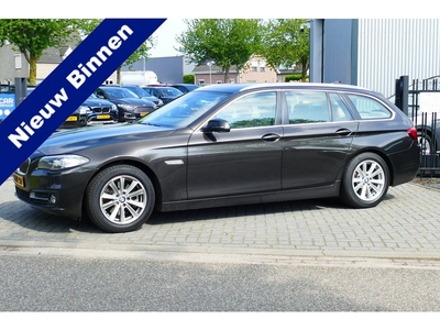 BMW 5 Serie Touring 520i Business. Xenon, Navi, Clima, Elektr klep, 17