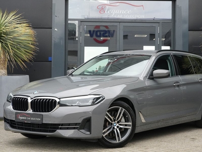 BMW 5 Serie Touring 530e Executive 392pk Navigatie/Stoelverwarming/Camera