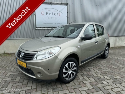 Dacia Sandero VERKOCHT 1.2 Ambiance 2009 / Airco / Parkeersensoren / 4seizoensbanden / 2e eigenaar NAP