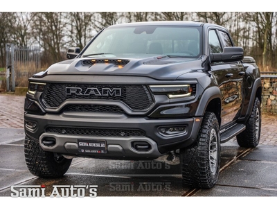 Dodge Ram 1500 TRX FINAL EDITION 2024 | 6.2 V8 712PK HELLCAT | BOM VOL | CARBON | CREW CAB | GRIJSKENTEKEN | 5 PERSOONS | DC | DUBBELE CABINE | VOORRAAD NR 2120 - 4416