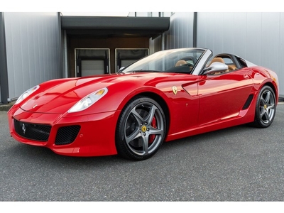 Ferrari 599 SA Aperta - Rosso Corsa - 1 of 80 (bj 2011)