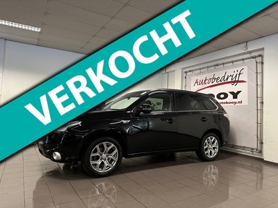 Mitsubishi Outlander 2.0 PHEV Instyle+ * 1e Eig / Navigatie / Leder / Schuif-Kanteldak / NL Auto *