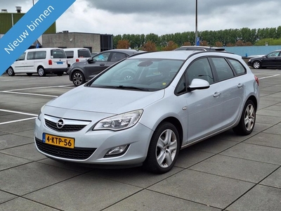 Opel Astra Sports Tourer €4949,-1.4 Edition Apk 07/2025