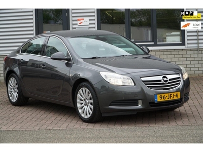 Opel Insignia 1.6 Edition NAVI TREKHAAK