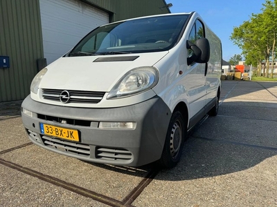 Opel Vivaro 1.9 CDTI L1H1 (bj 2006)