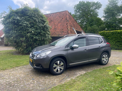 Peugeot 2008 1.2 VTi Allure Pack Premium Plus-Pano-Trekhaak-45.000km-