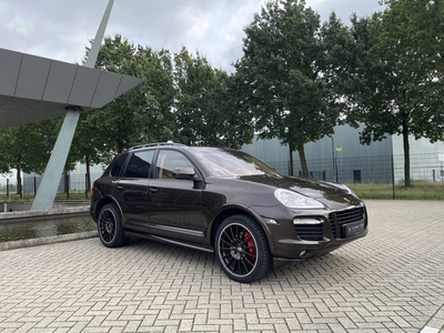 Porsche Cayenne 4.8 GTS | Macadamia Brown |