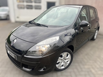 Renault Scénic 1.6 Expression 110 PK / 81 KW / TREKHAAK /