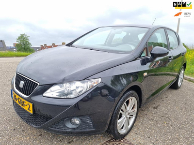 Seat Ibiza 1.4 Stylance/1 e eigenaar/nap/apk5-2025/airco/rijd rem schakel perfect /inruil mog!!!