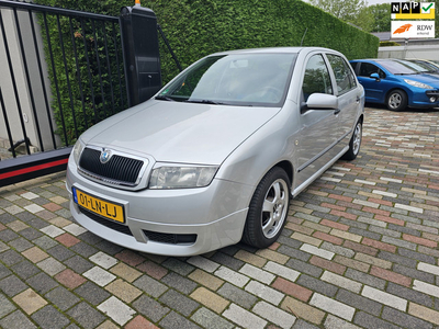 Skoda Fabia 1.4-16V Comfort 2003 Airco Cruise Trekhaak 2e eig