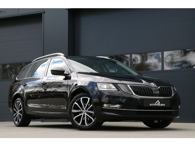 Skoda Octavia Combi 1.5 TSI 150PK Dsg Carplay Xenon Navi ParkPilot CantonAudio Sfeerverlicht Pdc Chroom 18'Inch Uitstraling!! BJ2020